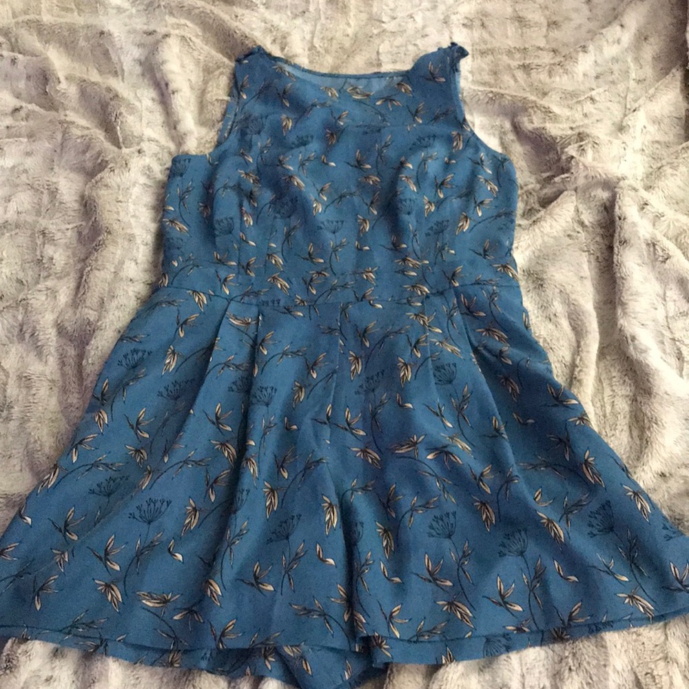 Floral romper M teal wishes pleated & pockets silky